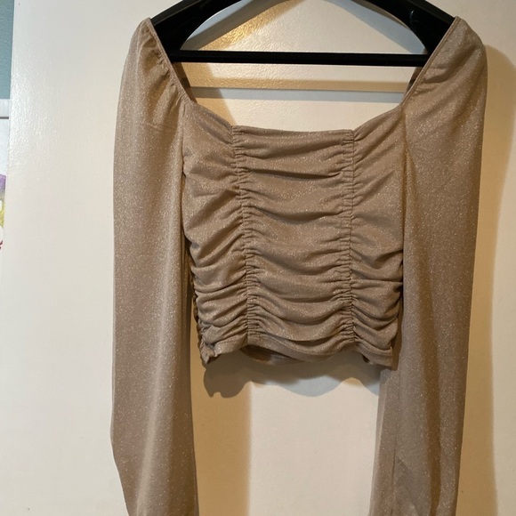 Bcbgeneration Women's Ruched Long Sleeve Crop Top with Square Neck NWT - Picture 8 of 9